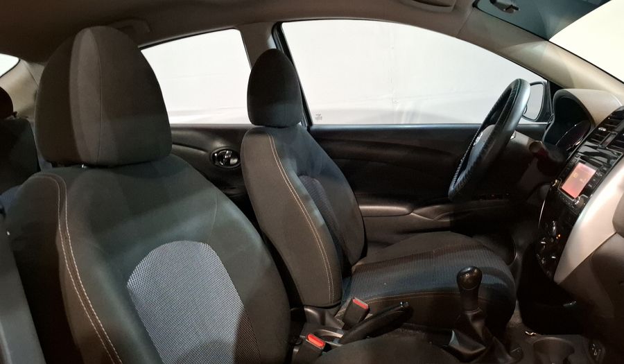 Nissan Versa 1.6 ADVANCE Sedan 2018
