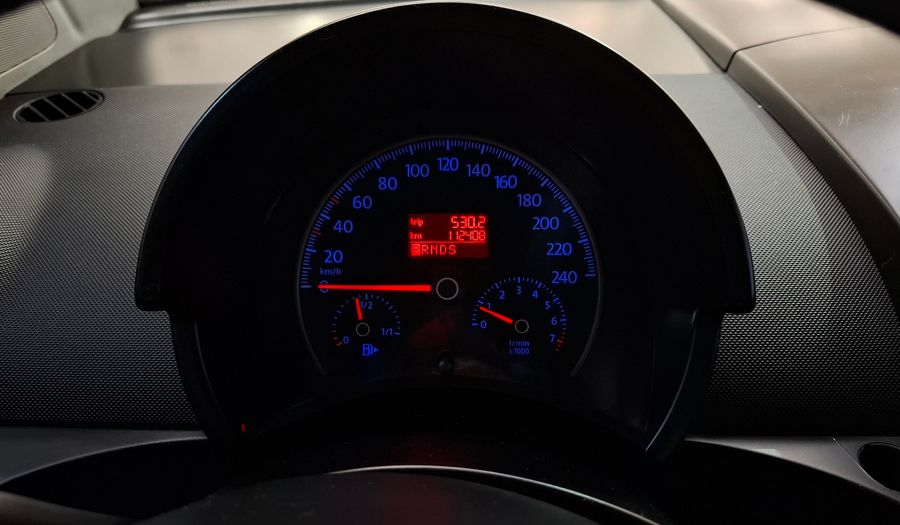 Volkswagen New Beetle 2.0 LUXURY AT Hatchback 2008
