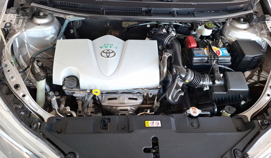 Toyota Yaris 1.5 XLS Hatchback 2020