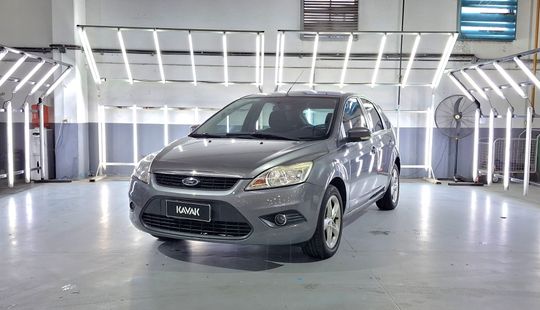 Ford • Focus II