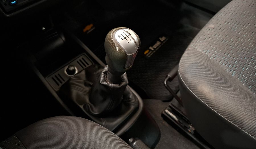 Chevrolet Celta 1.4 LT AA Hatchback 2013