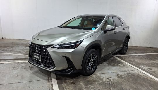 Lexus • NX