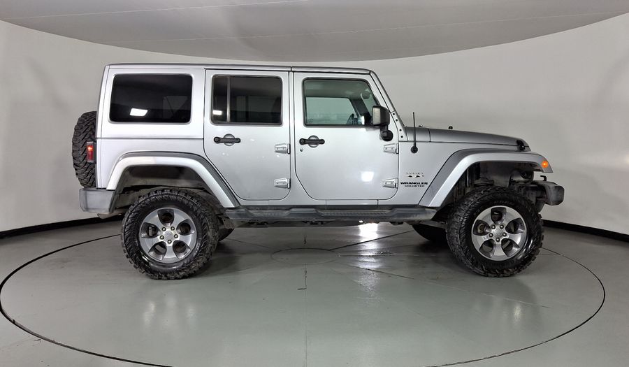 Jeep Wrangler 3.6 UNLIMITED SAHARA 4X4 ATX Suv 2016