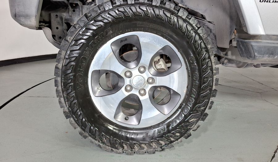 Jeep Wrangler 3.6 UNLIMITED SAHARA 4X4 ATX Suv 2016