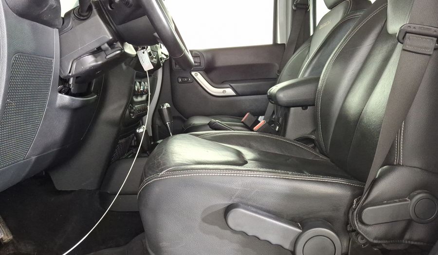 Jeep Wrangler 3.6 UNLIMITED SAHARA 4X4 ATX Suv 2016