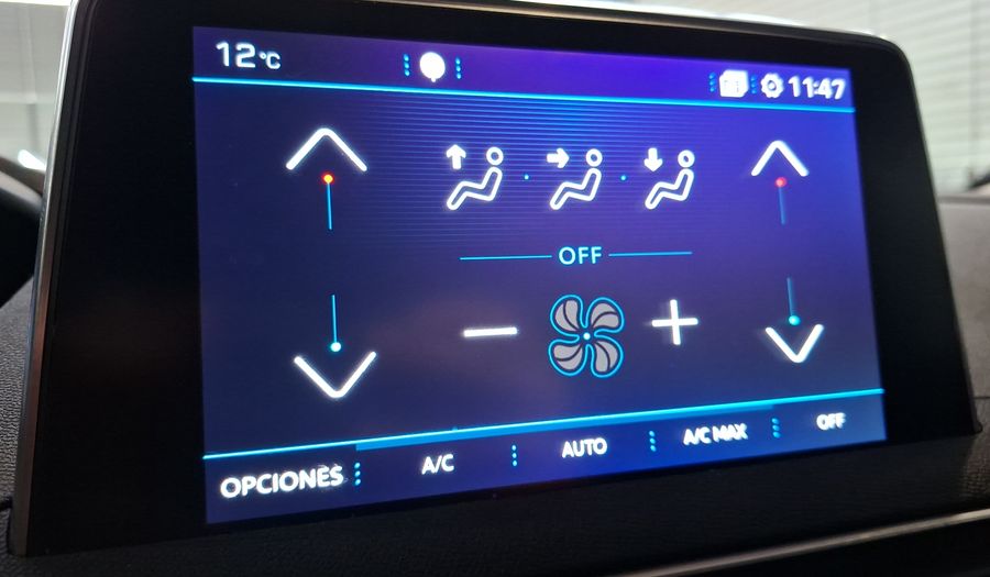 Peugeot 3008 1.6 BLUEHDI 120 AUTO ALLURE Suv 2017