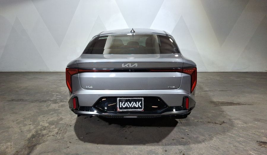 Kia K4 2.0 GT LINE IVT Sedan 2025