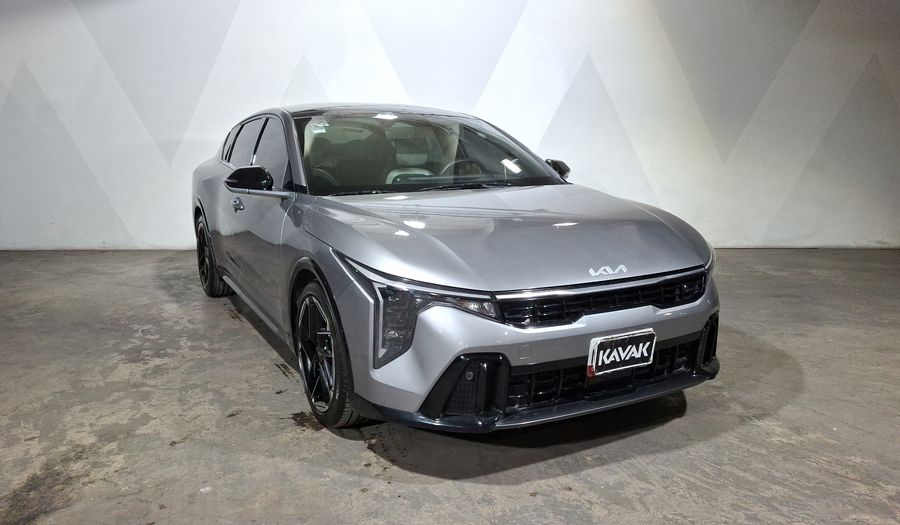 Kia K4 2.0 GT LINE IVT Sedan 2025
