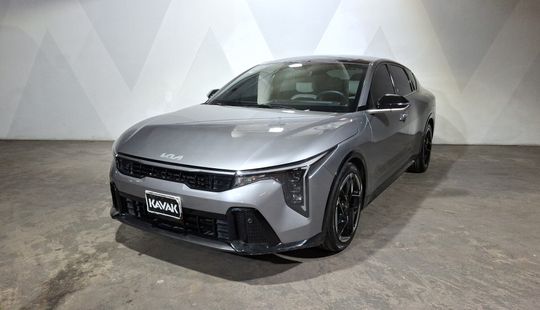 Kia • K4