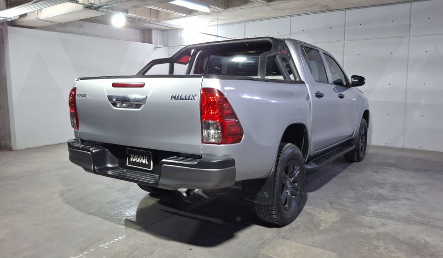 Toyota Hilux 2.7 SR DOBLE CABINA Pickup 2023