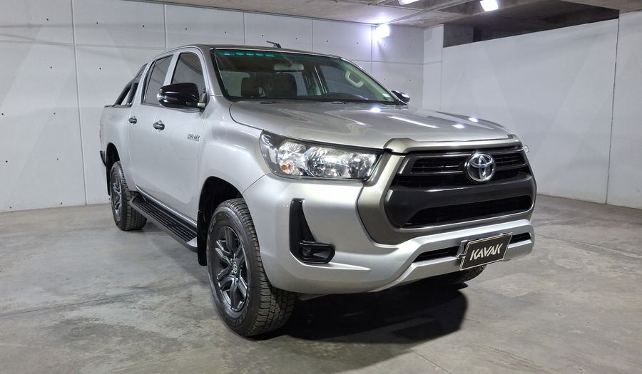 Toyota Hilux 2.7 SR DOBLE CABINA Pickup 2023