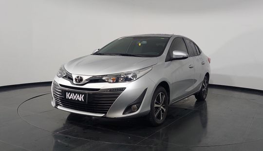 Toyota • Yaris
