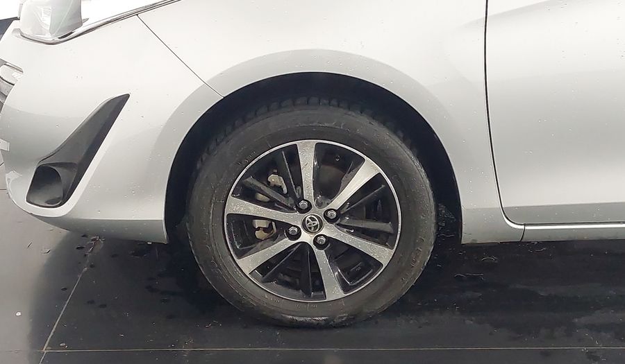 Toyota Yaris 1.5 XLS CONNECT CVT SEDAN Sedan 2022