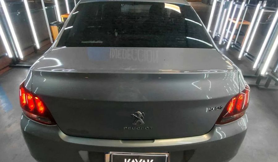 Peugeot 301 1.6 HDI ALLURE Sedan 2019