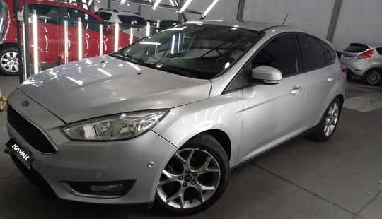 Ford • Focus III