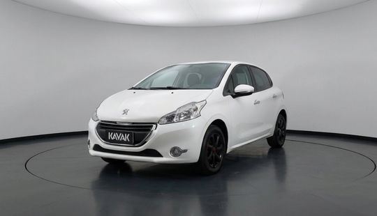 Peugeot • 208