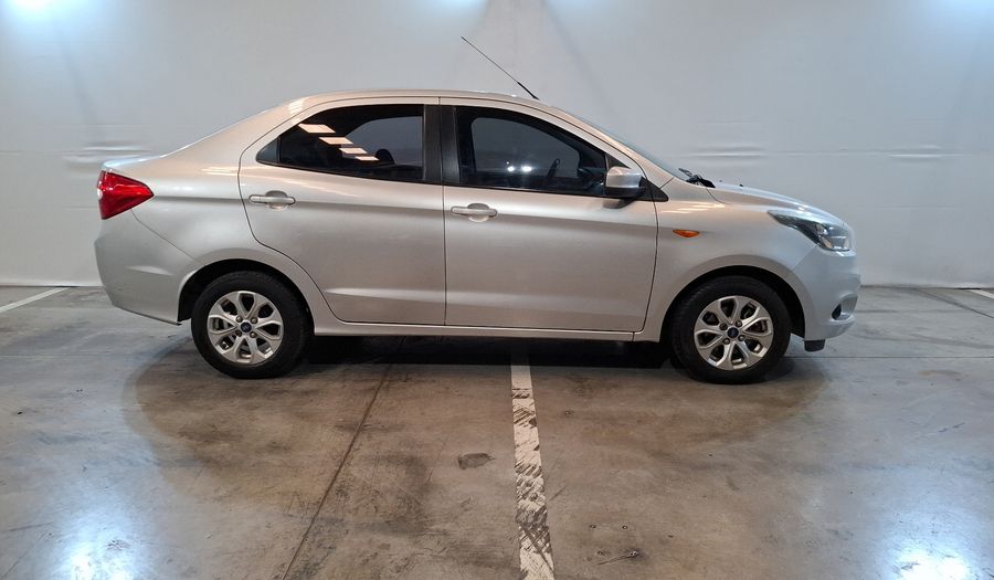 Ford Figo 1.5 FIGO TITANIUM AT Sedan 2017