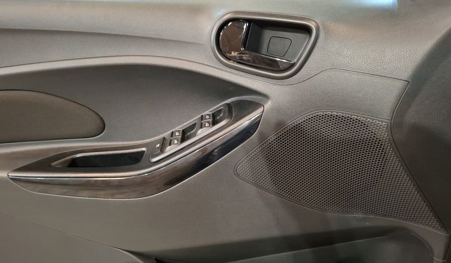 Ford Figo 1.5 FIGO TITANIUM AT Sedan 2017