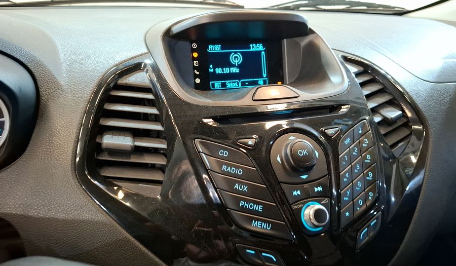 Ford Figo 1.5 FIGO TITANIUM AT Sedan 2017
