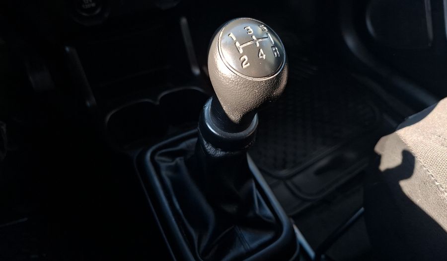 Suzuki S-presso 1.0 GLX ADVENTURE Hatchback 2021