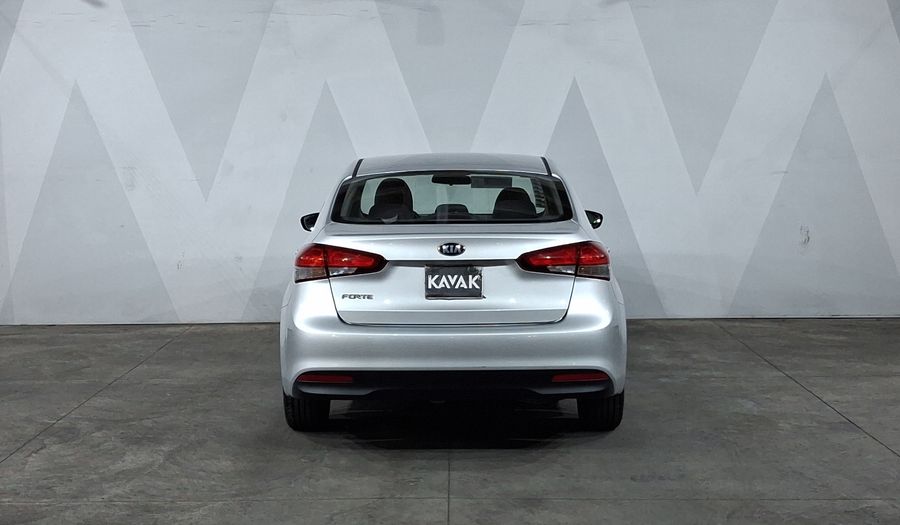 Kia Forte 2.0 L Sedan 2018