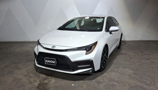 Toyota • Corolla