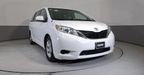 Toyota Sienna 3.5 LE AT Minivan 2013