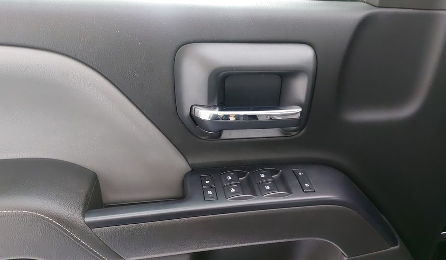 Chevrolet Silverado 2500 5.3 CAB EXTENDIDA A V8 AT Pickup 2015