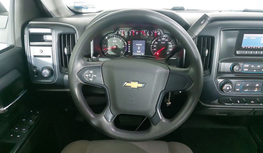 Chevrolet Silverado 2500 5.3 CAB EXTENDIDA A V8 AT Pickup 2015
