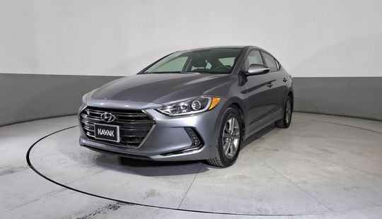 Hyundai • Elantra