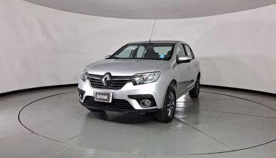 Renault • Logan