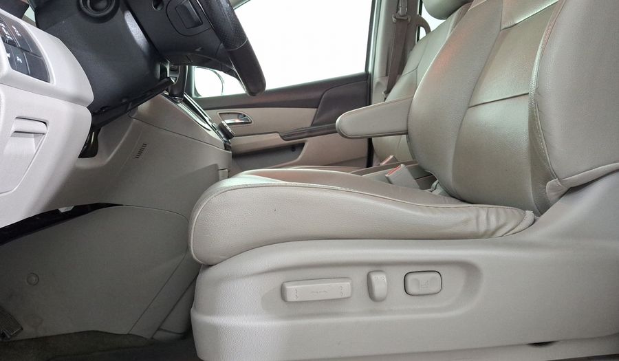 Honda Odyssey 3.5 EXL AT Minivan 2015