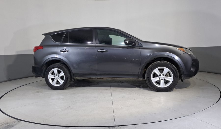 Toyota Rav4 2.5 XLE AWD AT Suv 2014