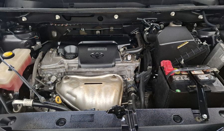 Toyota Rav4 2.5 XLE AWD AT Suv 2014