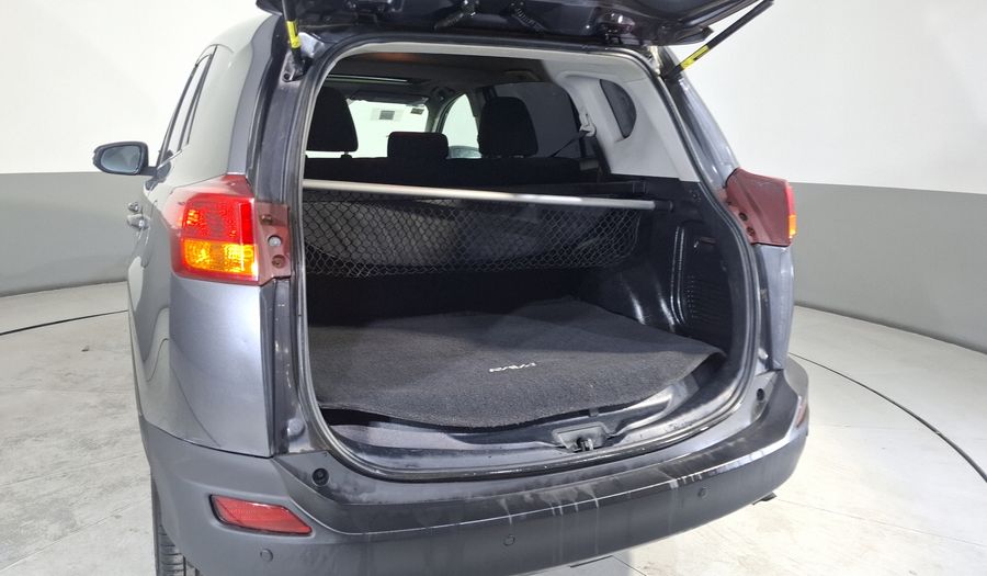 Toyota Rav4 2.5 XLE AWD AT Suv 2014