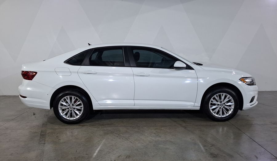 Volkswagen Jetta 1.4 COMFORTLINE AUTO Sedan 2021