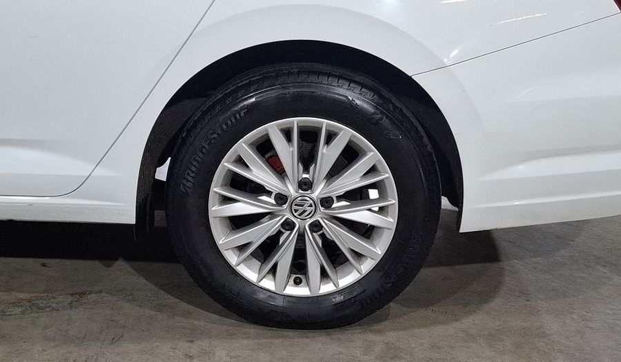 Volkswagen Jetta 1.4 COMFORTLINE AUTO Sedan 2021