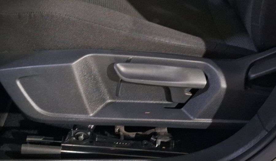 Volkswagen Jetta 1.4 COMFORTLINE AUTO Sedan 2021