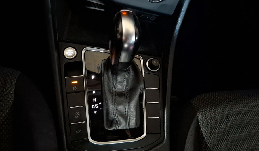 Volkswagen Jetta 1.4 COMFORTLINE AUTO Sedan 2021