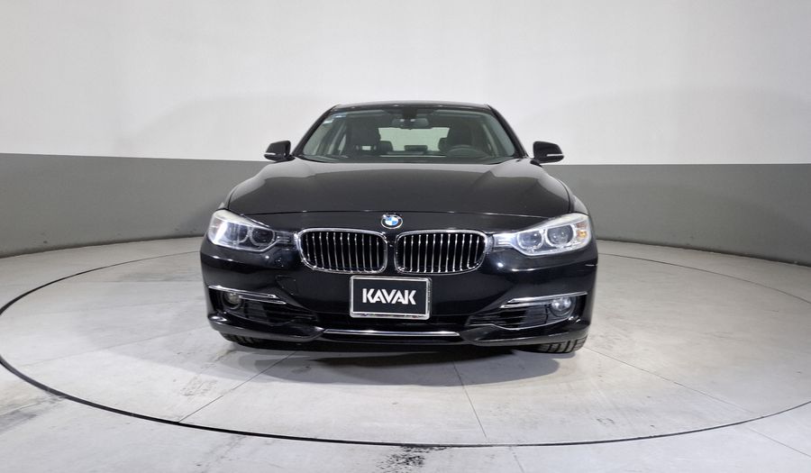 Bmw Serie 3 2.0 328IA LUXURY LINE Sedan 2015