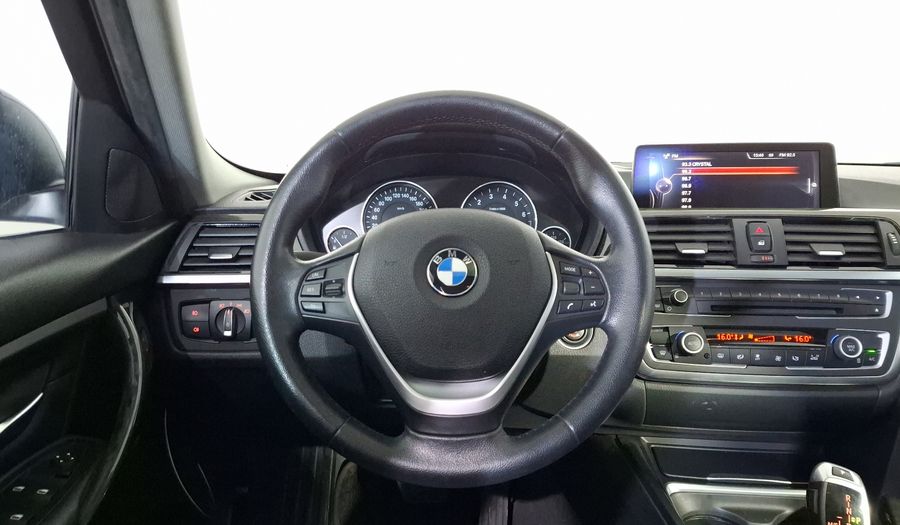 Bmw Serie 3 2.0 328IA LUXURY LINE Sedan 2015