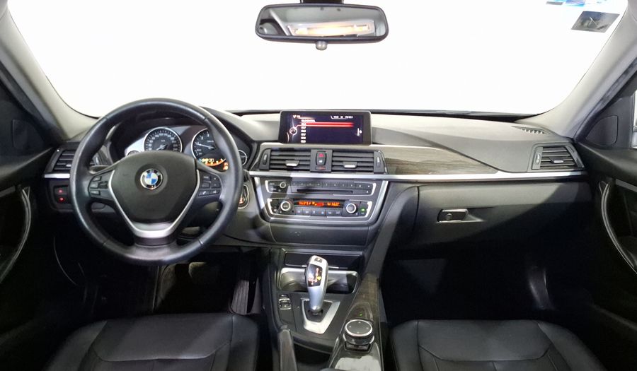 Bmw Serie 3 2.0 328IA LUXURY LINE Sedan 2015