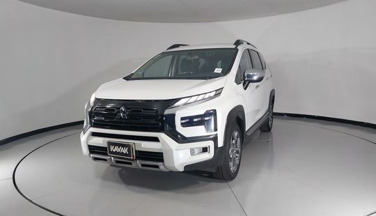 Mitsubishi • Xpander