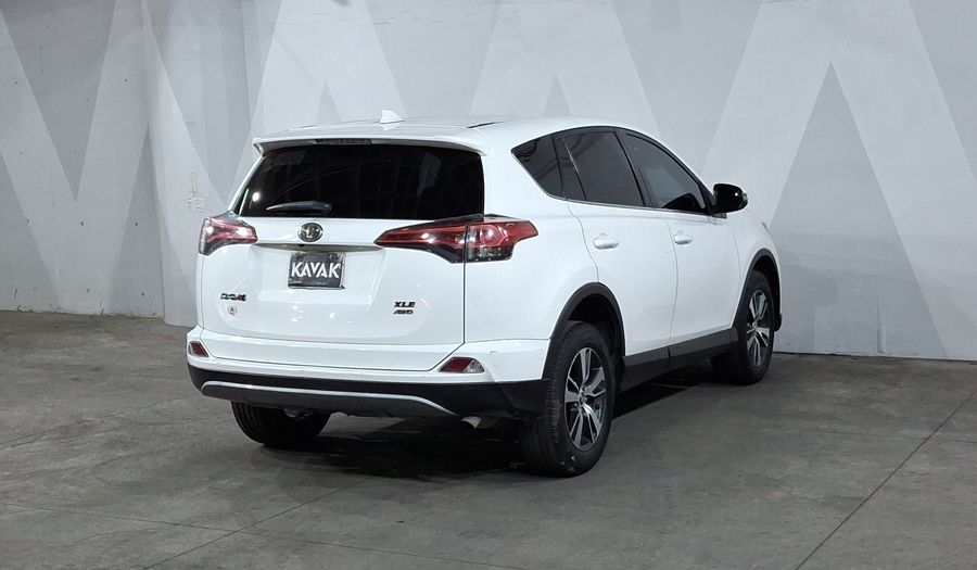 Toyota Rav4 2.5 XLE AWD AT Suv 2018