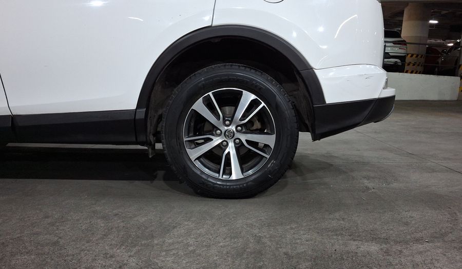 Toyota Rav4 2.5 XLE AWD AT Suv 2018