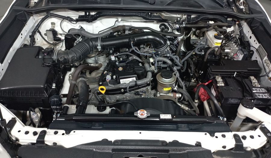 Toyota Hilux 2.7 DOBLE CABINA SR (D-CAB MID) Pickup 2020