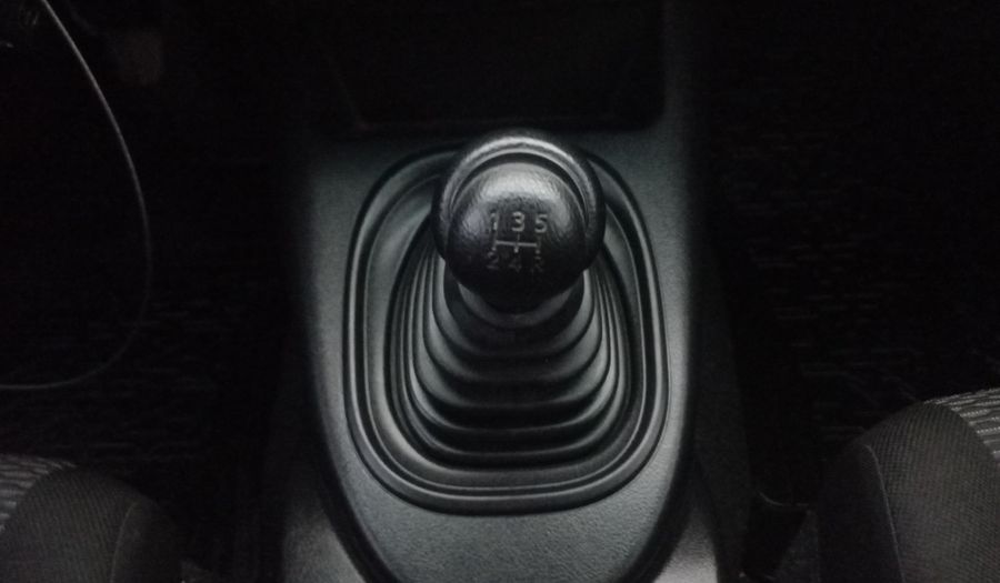 Toyota Hilux 2.7 DOBLE CABINA SR (D-CAB MID) Pickup 2020