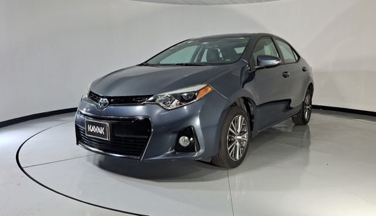 Toyota • Corolla