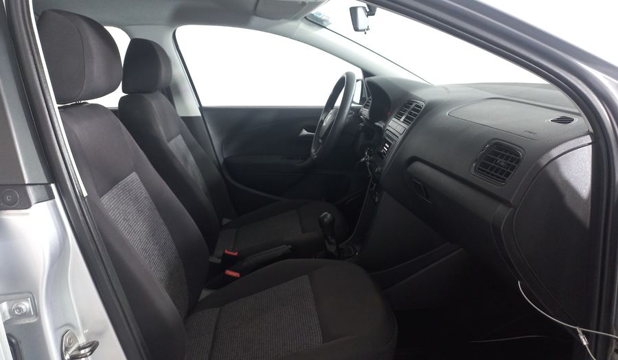 Volkswagen Polo 1.6 STARTLINE Hatchback 2020