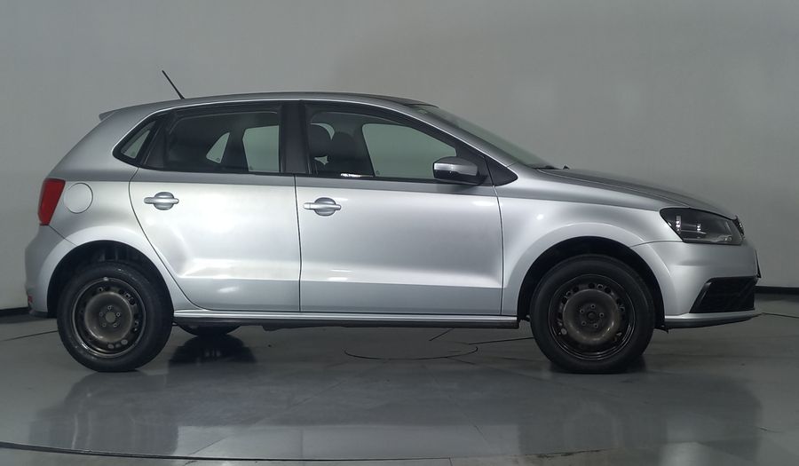 Volkswagen Polo 1.6 STARTLINE Hatchback 2020